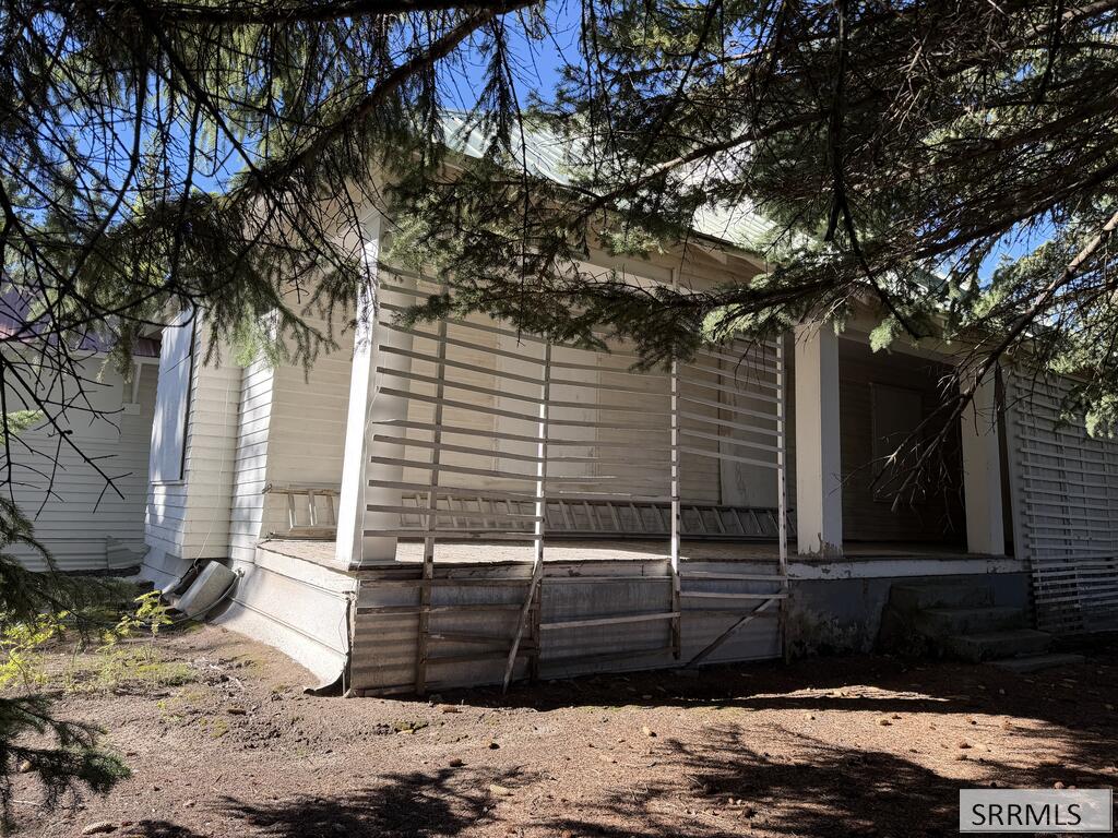 4484 E 1000 N Property Photo 35