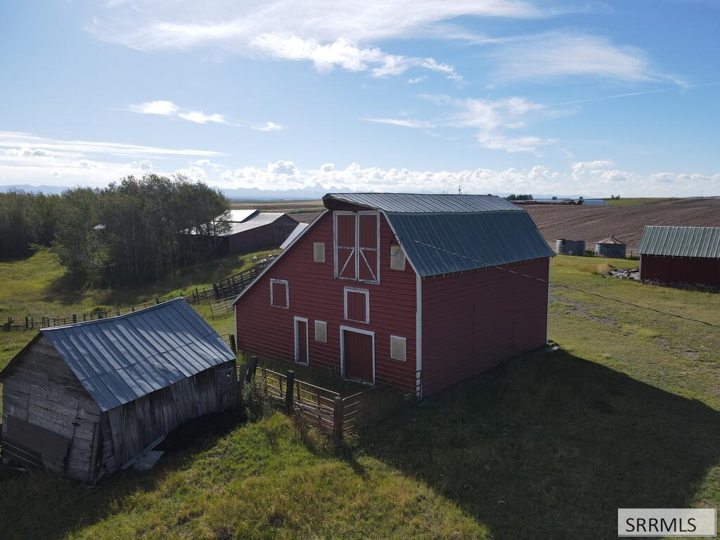 4484 E 1000 N Property Photo 40