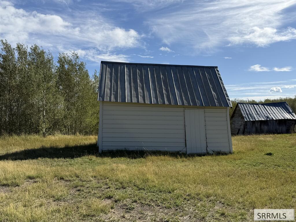 4484 E 1000 N Property Photo 55