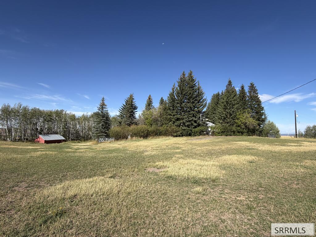 4484 E 1000 N Property Photo 64