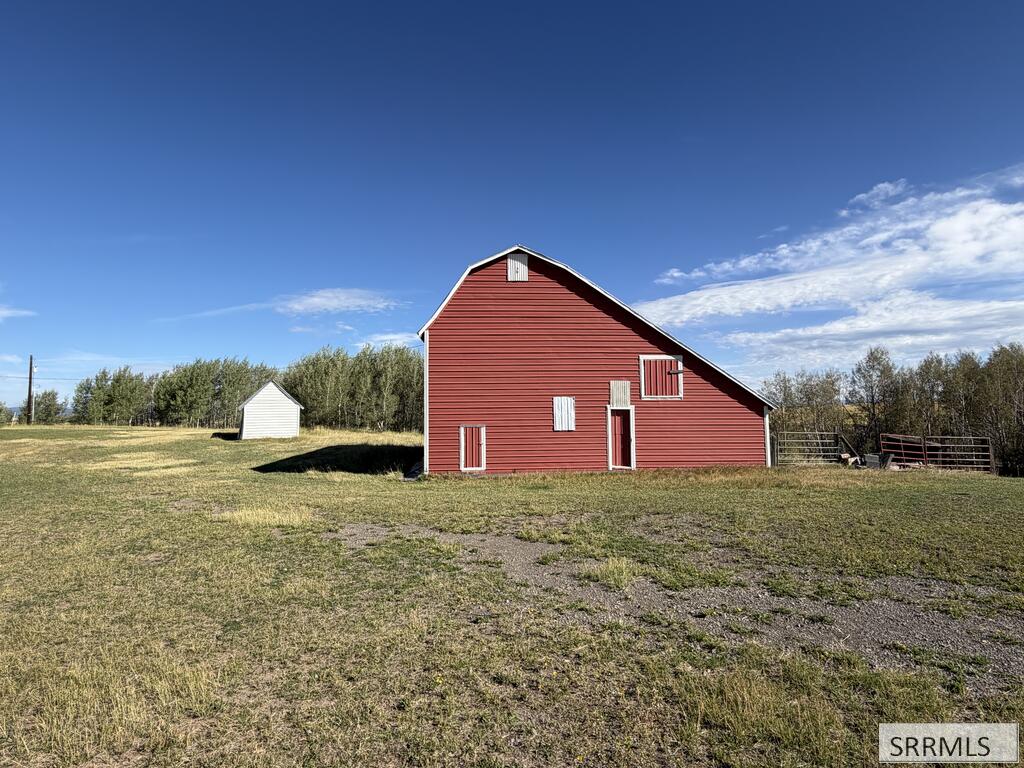 4484 E 1000 N Property Photo 65