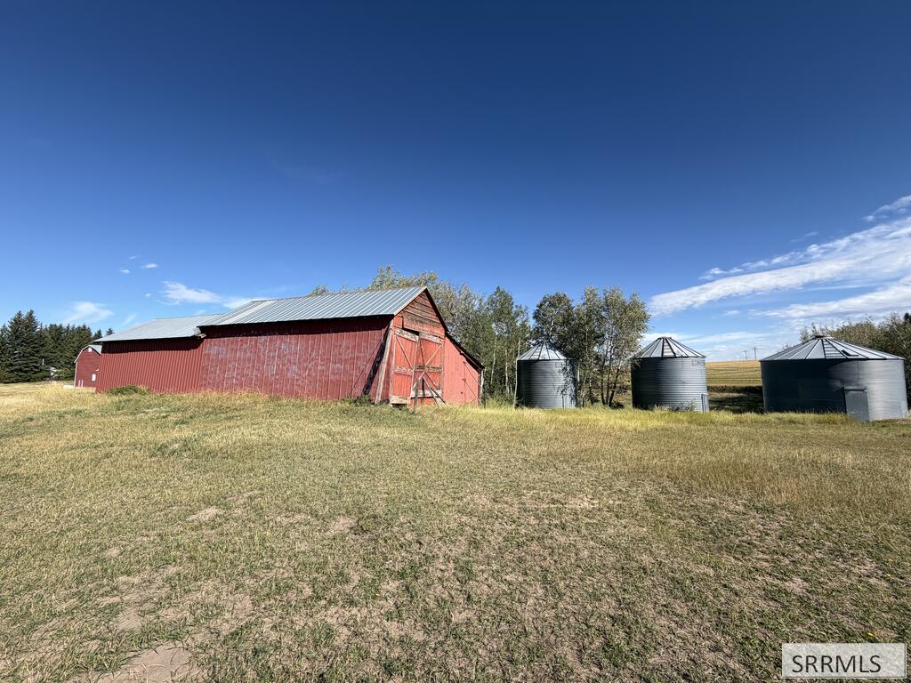 4484 E 1000 N Property Photo 72