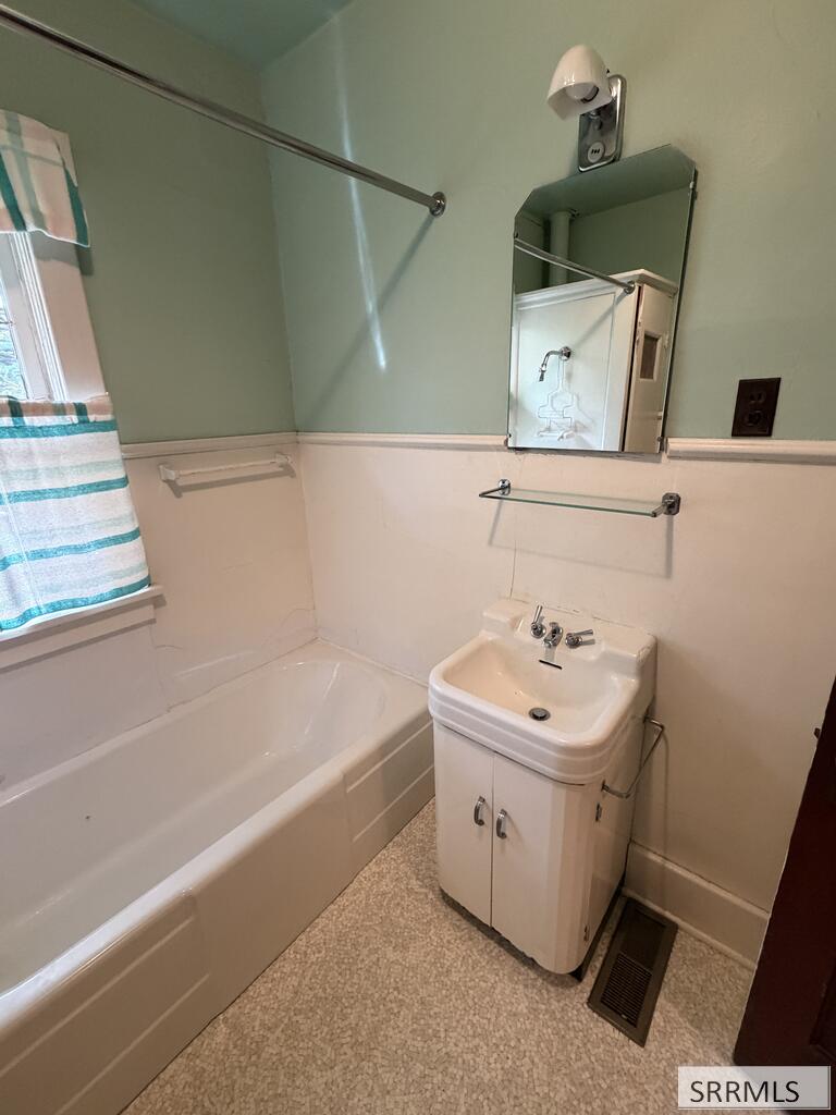 4484 E 1000 N Property Photo 96