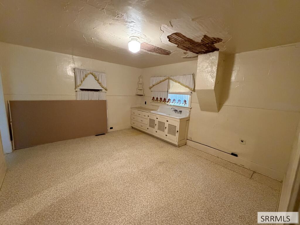 4484 E 1000 N Property Photo 97