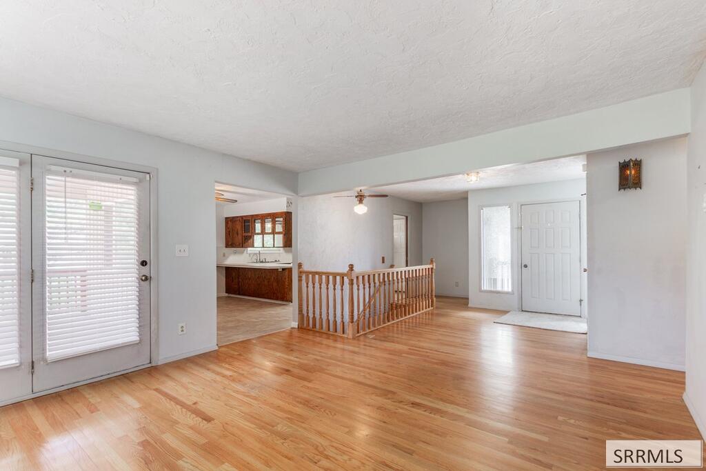 255 N 55 W Property Photo 2