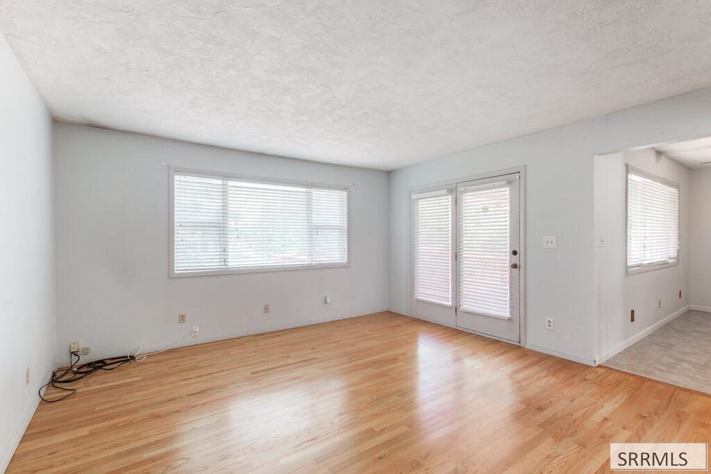 255 N 55 W Property Photo 3