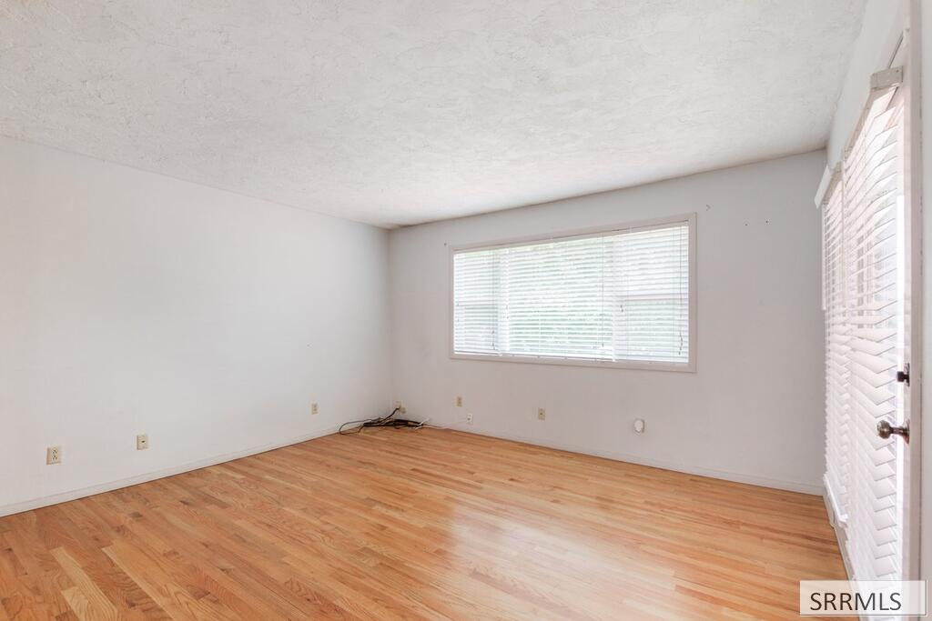 255 N 55 W Property Photo 4