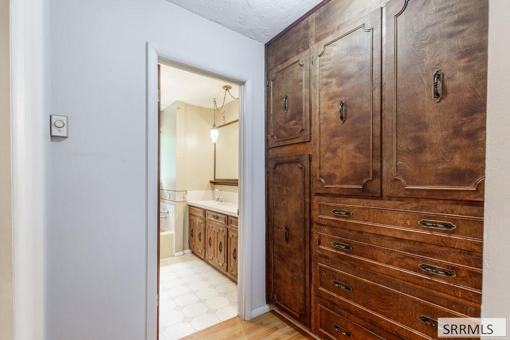 255 N 55 W Property Photo 11