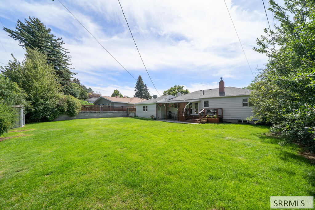 1085 Syringa Drive Property Photo 47