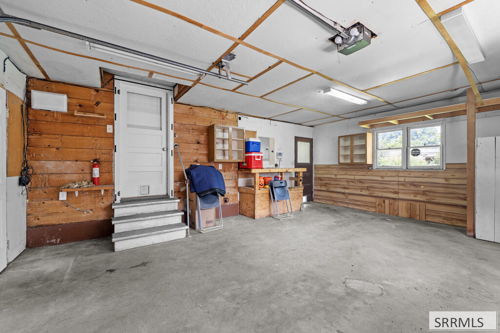 1085 Syringa Drive Property Photo 48