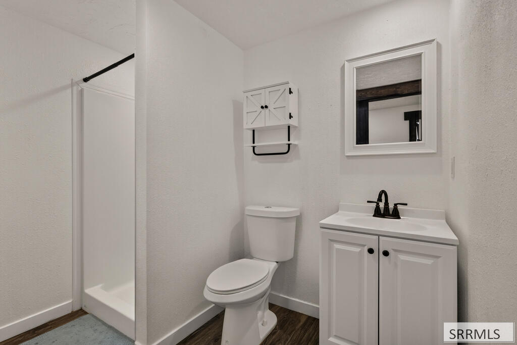 233 N Fisher Avenue Property Photo 22