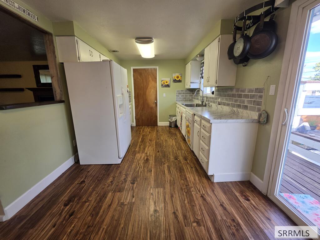 527 Boyd Property Photo 24
