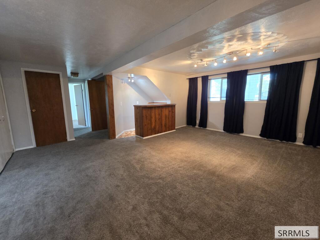 527 Boyd Property Photo 33
