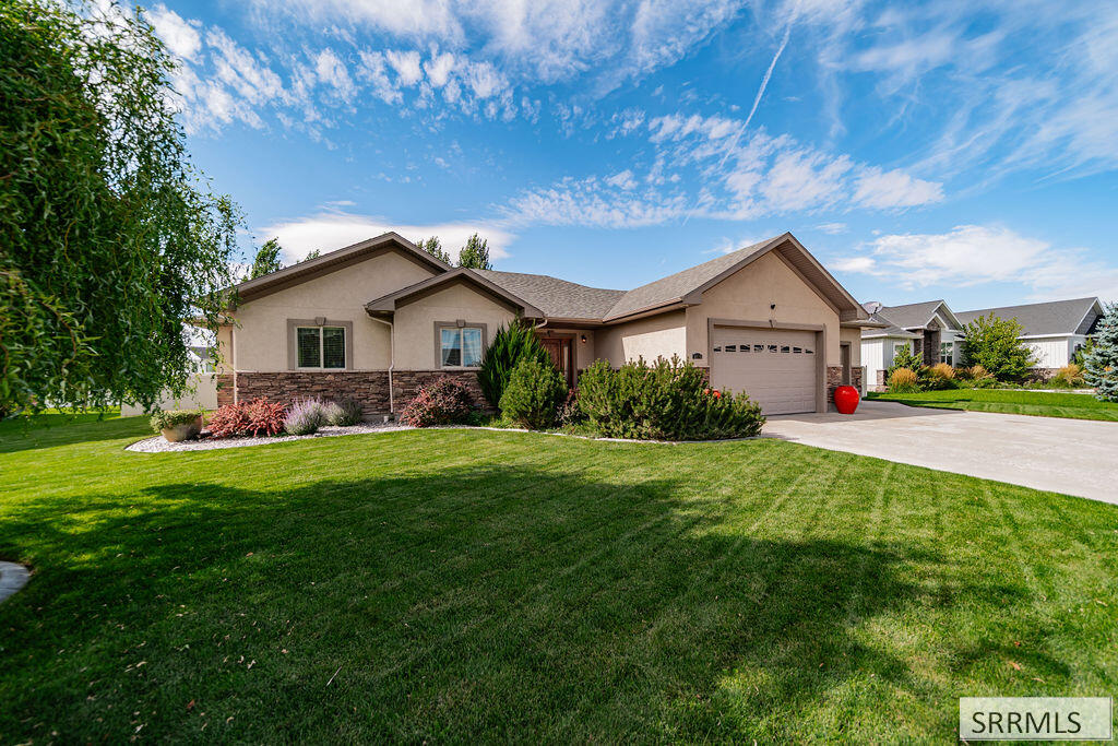 5119 Pevero Drive Property Photo 4