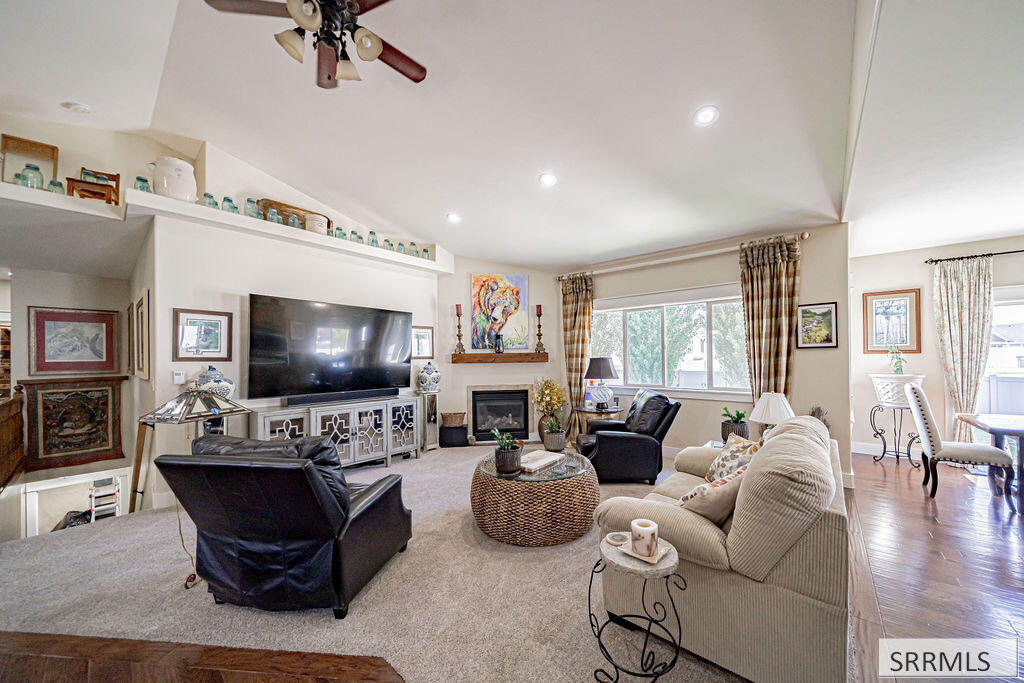 5119 Pevero Drive Property Photo 10