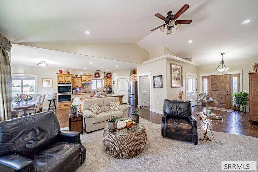 5119 Pevero Drive Property Photo 13