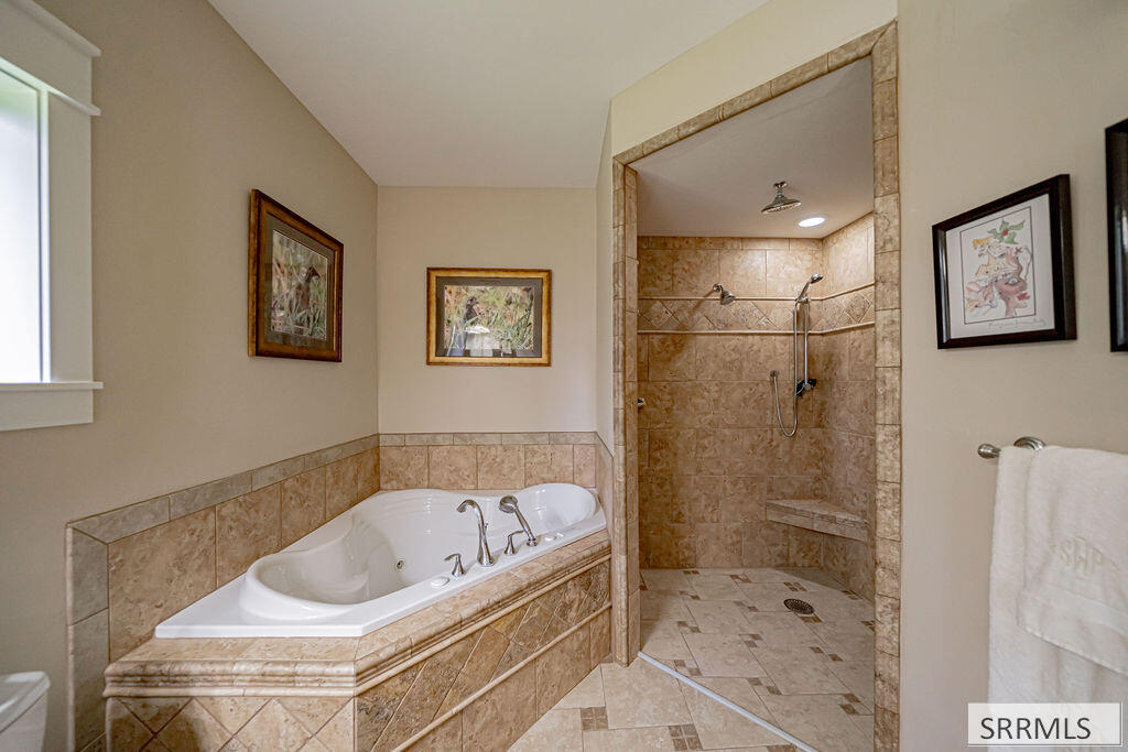 5119 Pevero Drive Property Photo 37