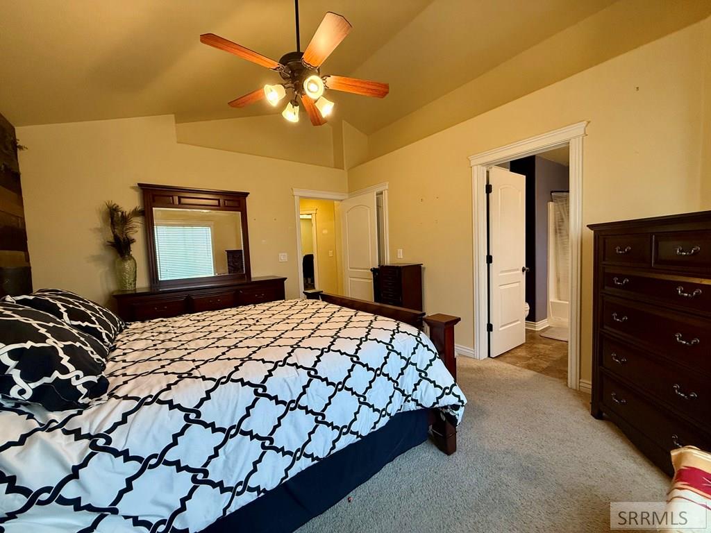 3702 E Pearce Drive Property Photo 14