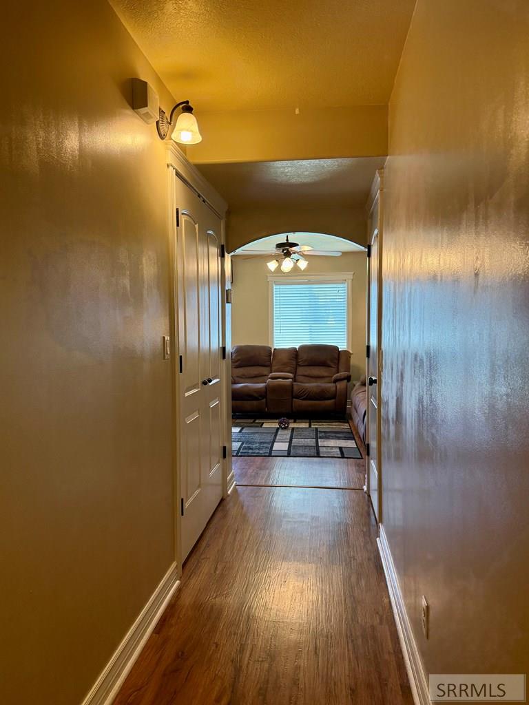 3702 E Pearce Drive Property Photo 16