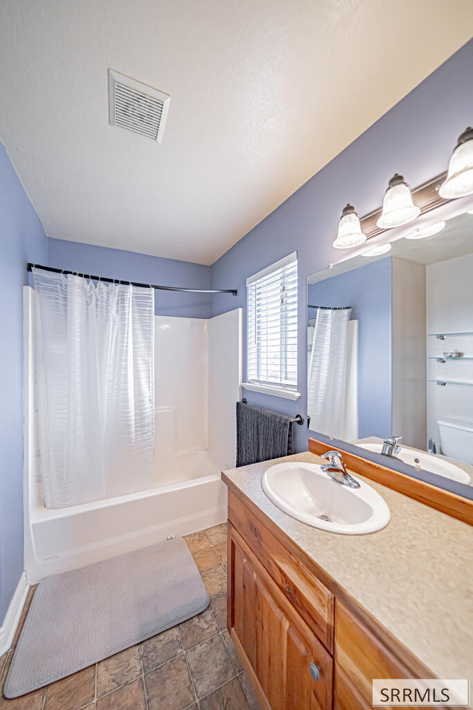 3702 E Pearce Drive Property Photo 28