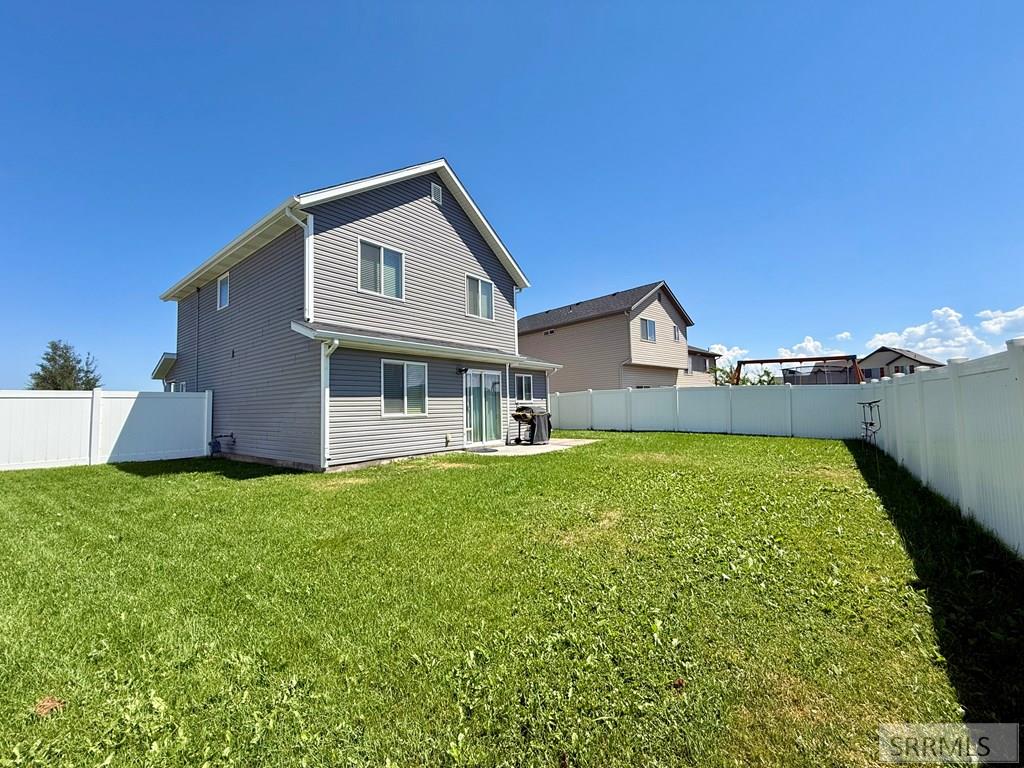 3702 E Pearce Drive Property Photo 37