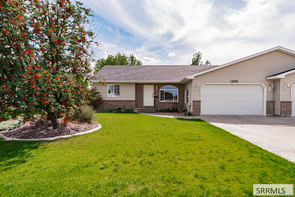 1268 Ashland Drive Property Photo 1