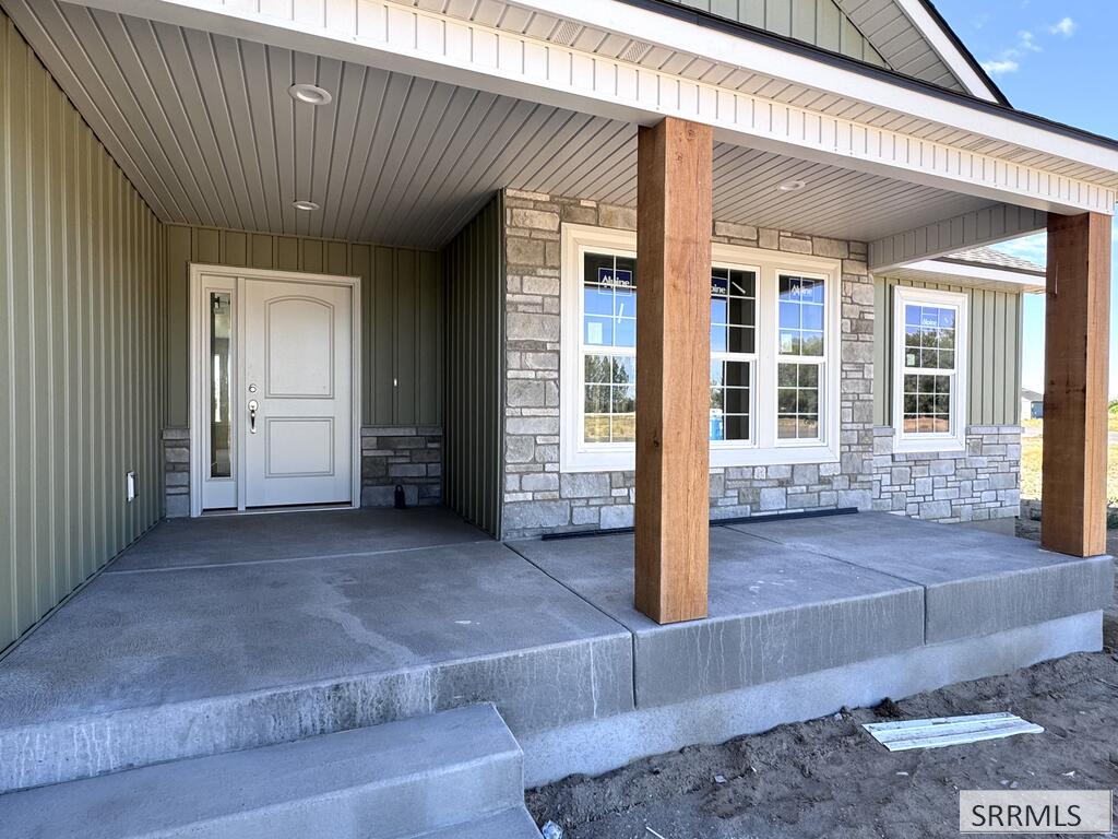 3786 E 194 N Property Photo 2