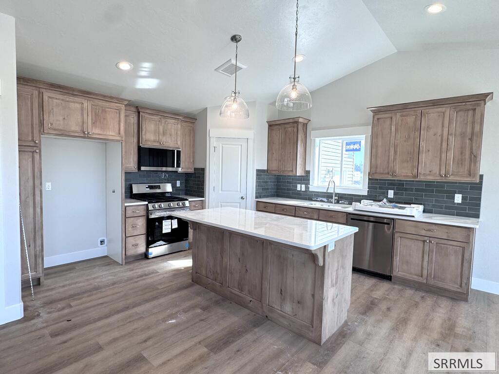 3786 E 194 N Property Photo 8