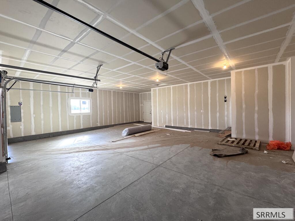 3786 E 194 N Property Photo 29