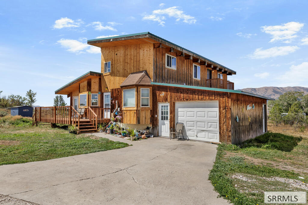 1493 E Jensen Road Property Photo 2