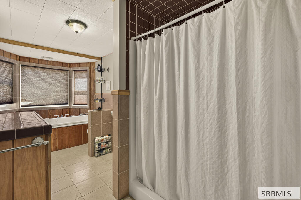 1493 E Jensen Road Property Photo 21