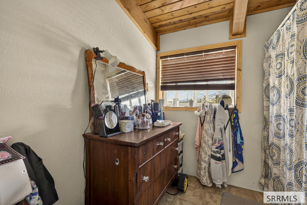 1493 E Jensen Road Property Photo 30
