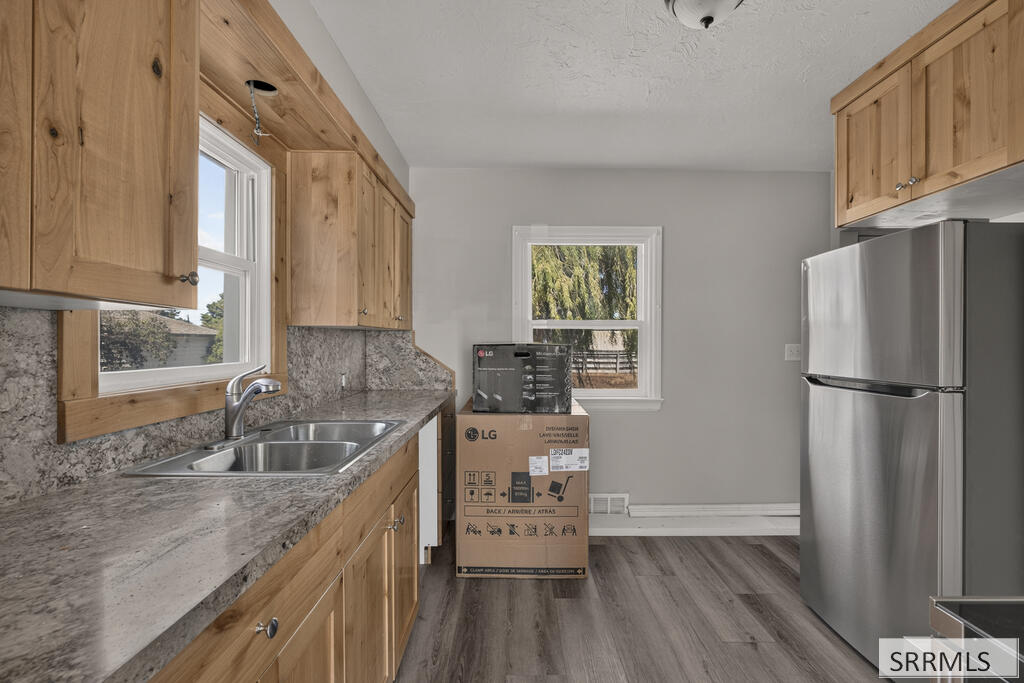 957 S Shilling Avenue Property Photo 13