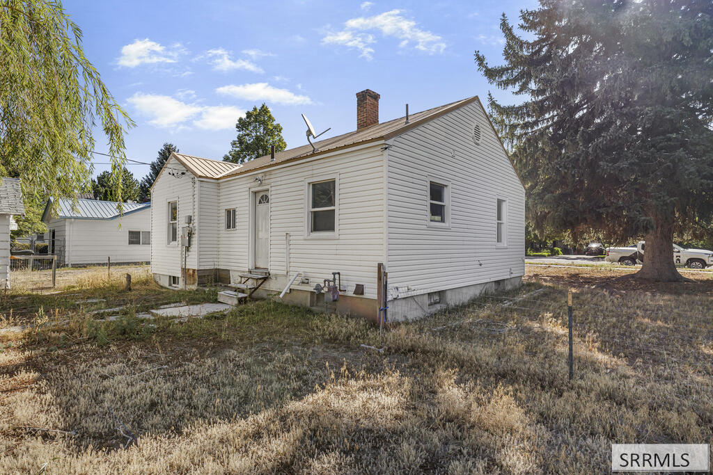 957 S Shilling Avenue Property Photo 34