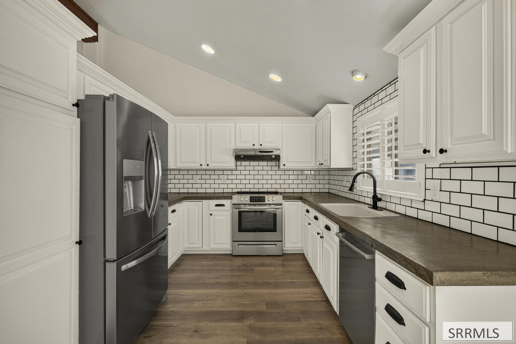 5471 Jerry Lane Property Photo 12