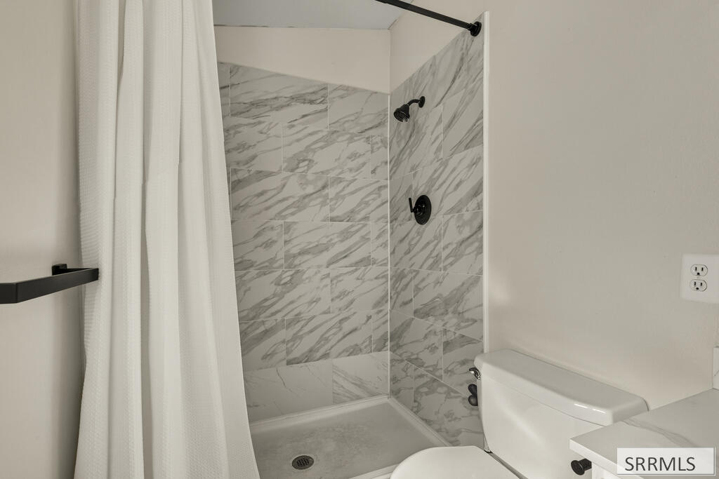 5471 Jerry Lane Property Photo 22