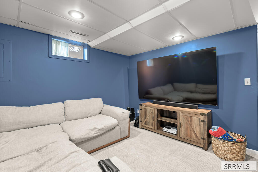 532 W 4 N Property Photo 40