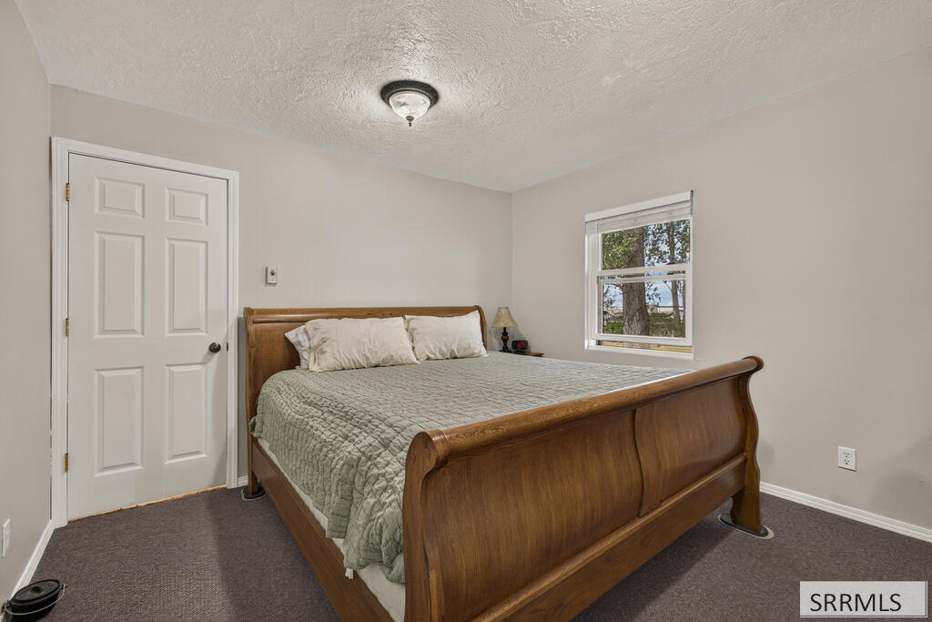 455 N 1800 E Property Photo 13