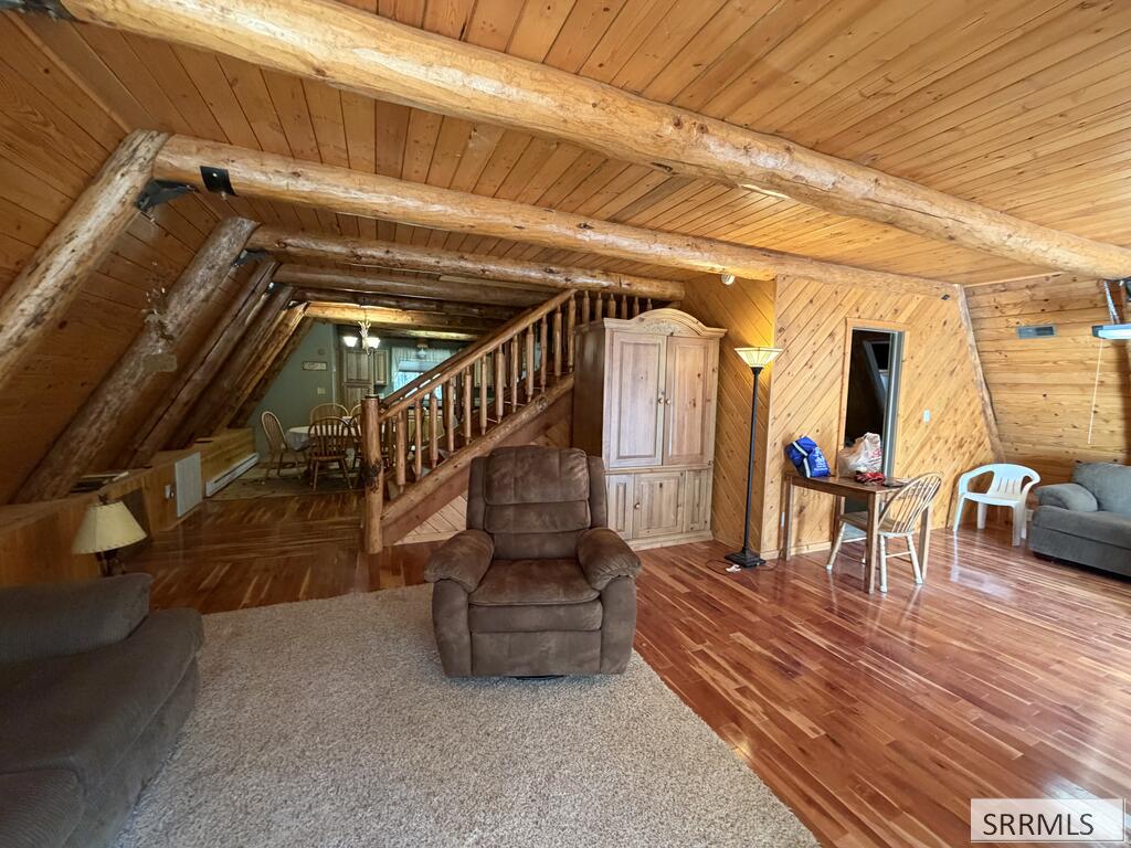 3619 Bills Loop South Road Property Photo 6