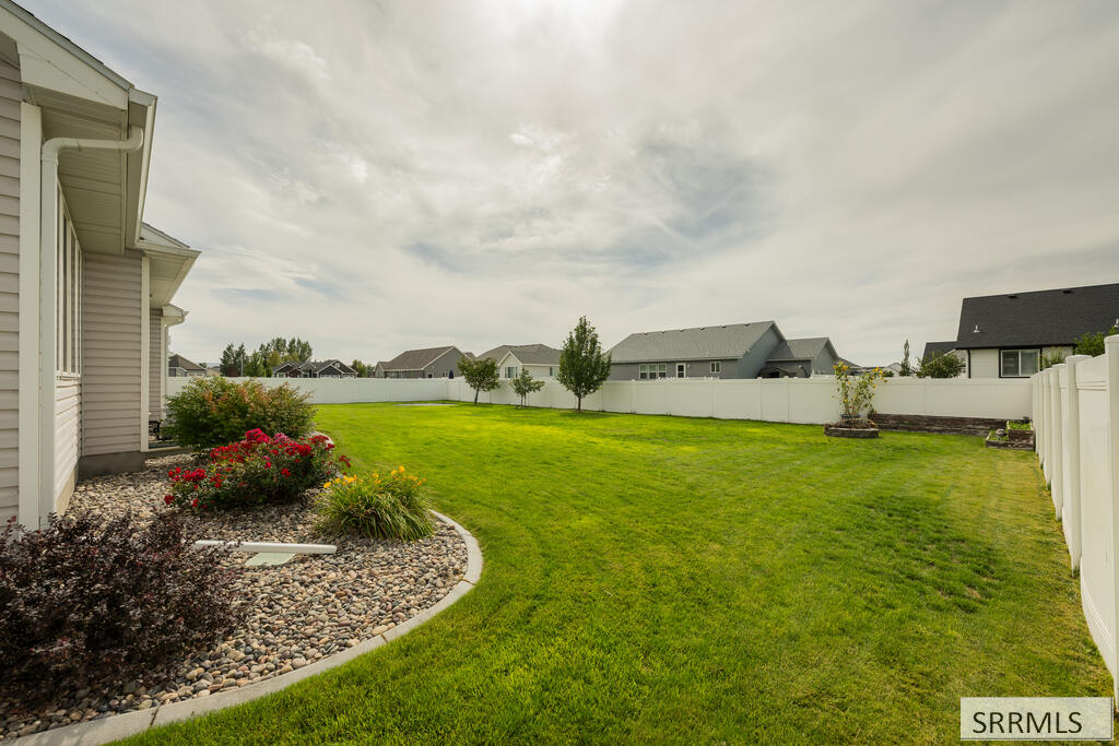 4802 Porter Drive Property Photo 12