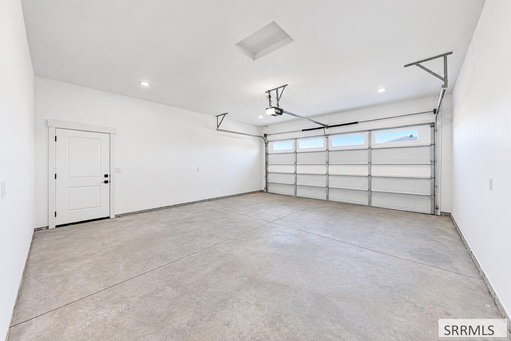 532 Austin Avenue Property Photo 54