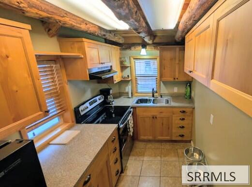 620 W 4th N Property Photo 8