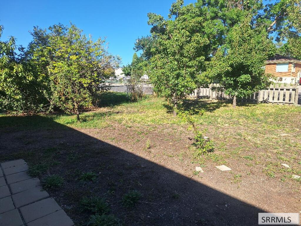 823 Randolph Ave Property Photo 2