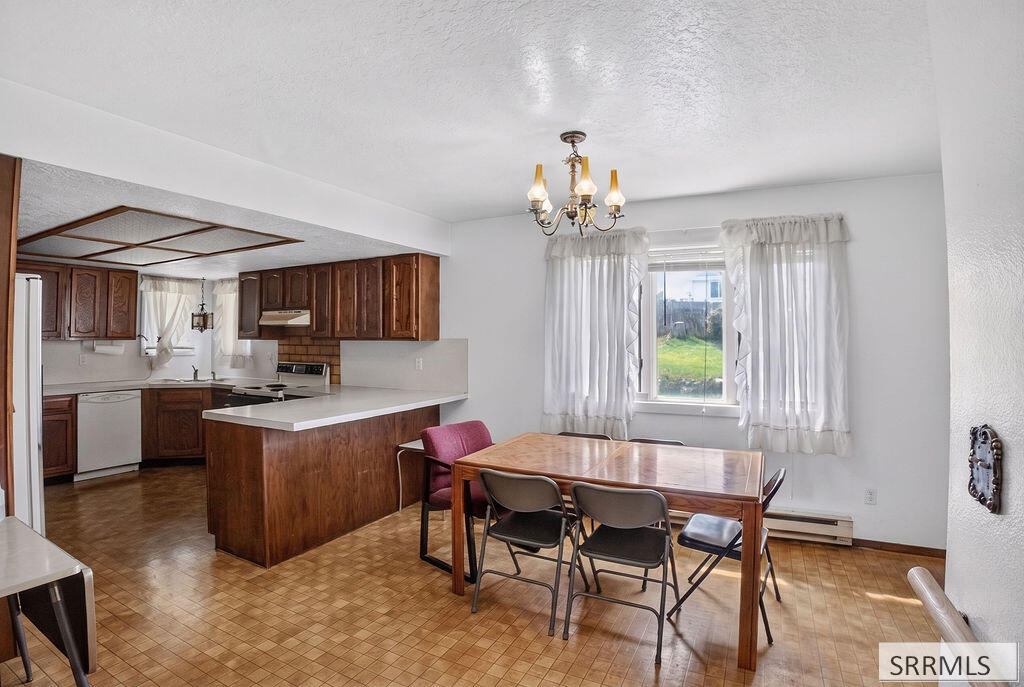360 Autumn Way Property Photo 10