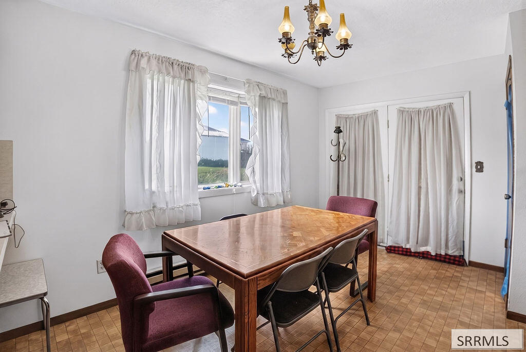 360 Autumn Way Property Photo 11