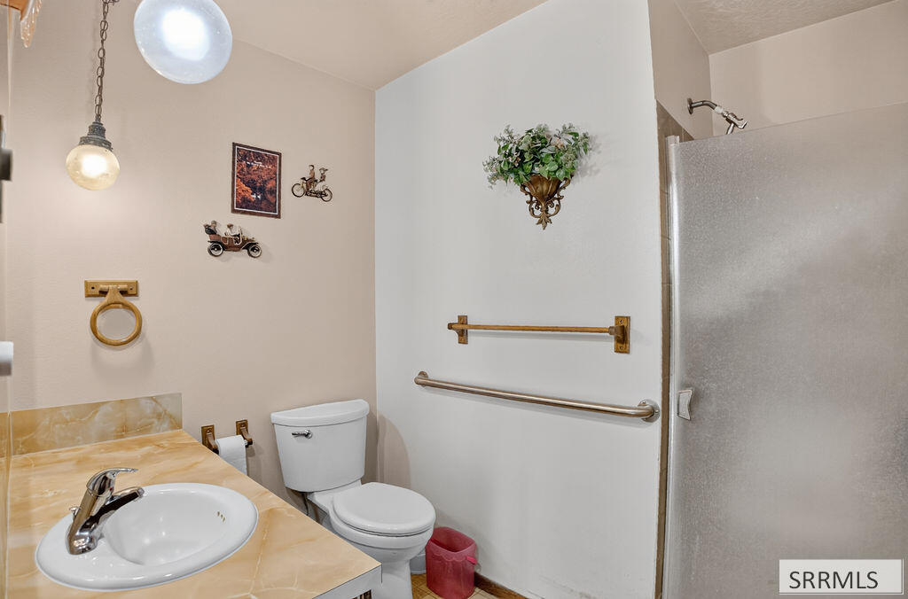360 Autumn Way Property Photo 24
