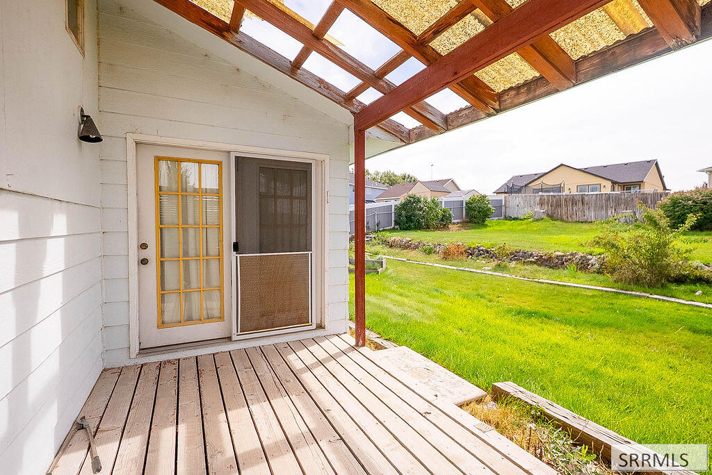 360 Autumn Way Property Photo 36