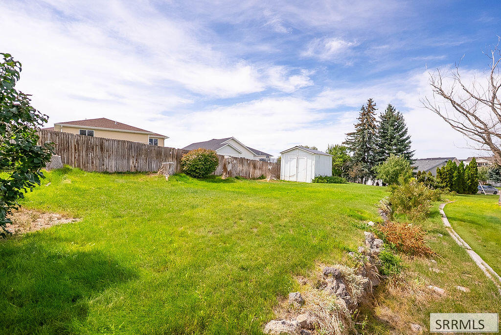 360 Autumn Way Property Photo 39