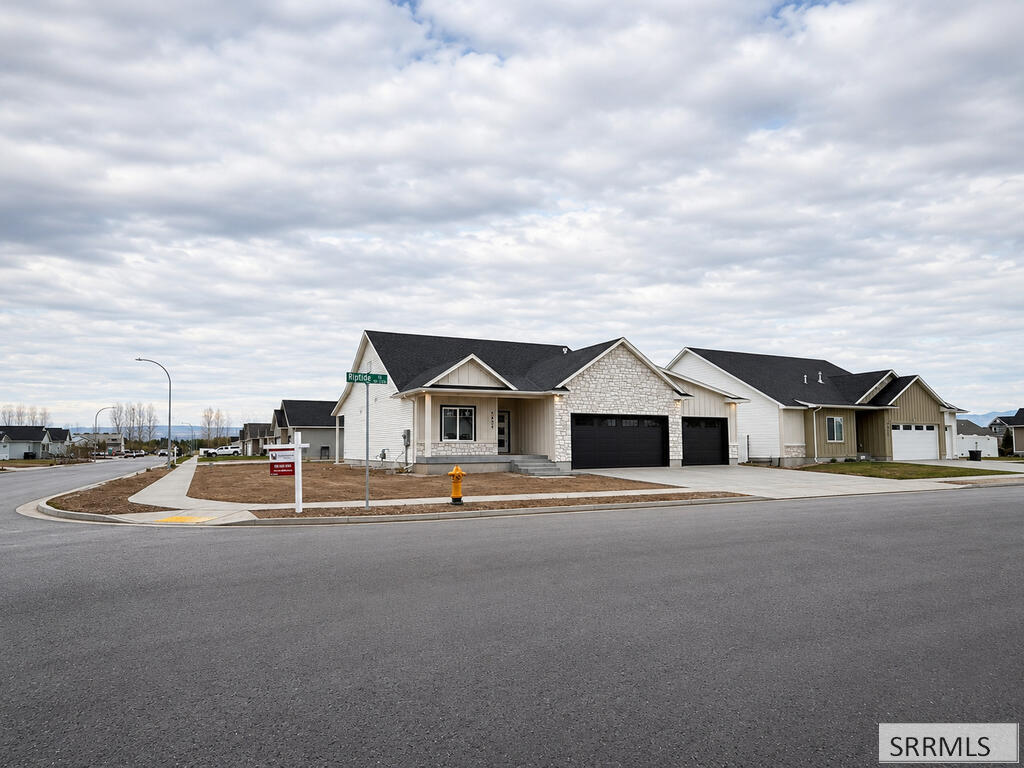 5439 Rip Tideroad Property Photo 5