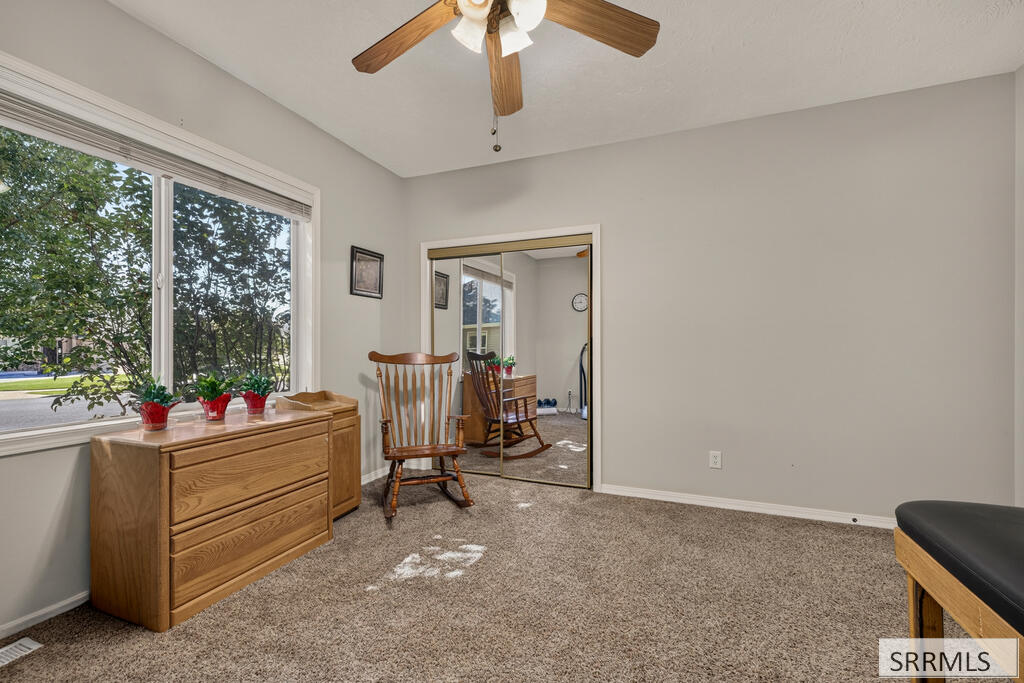1253 Arrow Point Lane Property Photo 26